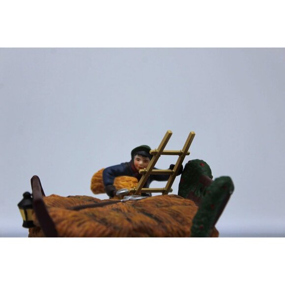 Dept 56 Dickens Village - Thatchers - Picture 8 of 8